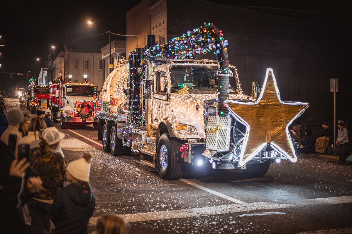 Hopkinsville Christmas Parade on December 13, 2025. (Wesley Irvin)