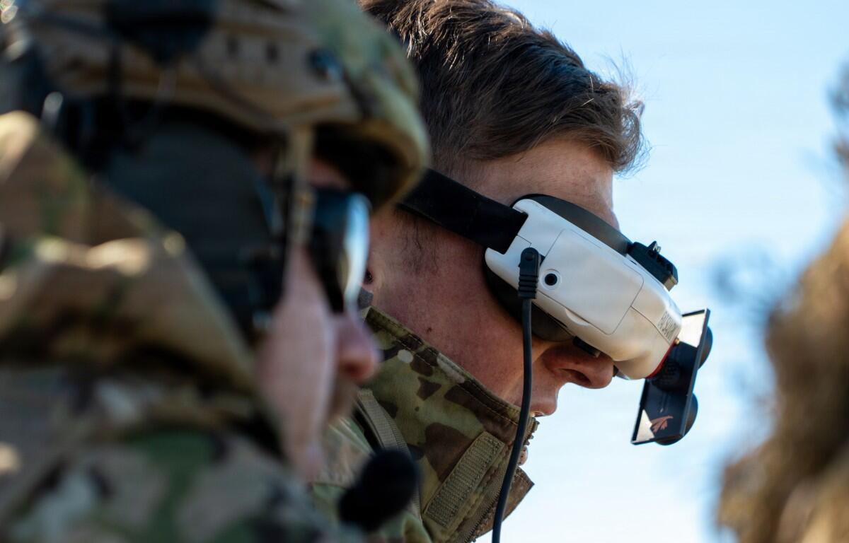 A soldier with the 101st Airborne Division operates an unmanned aircraft system (UAS) via a headset during a live-fire exercise at Fort Campbell on March 12, 2026. (U.S. Army, Spc. Sandy Vera)