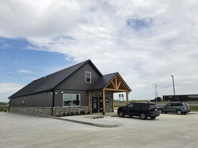 Blue Sage Cannabis opens in Oak Grove, Kentucky. April 13, 2026 (Daynnah Carmona)